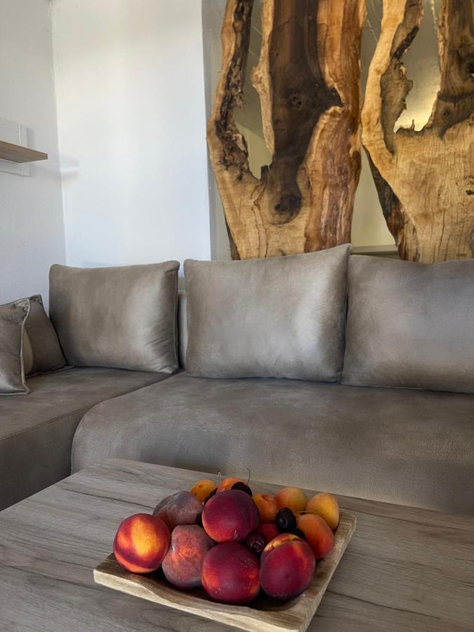 Apartman Sara Bar Bagian luar foto