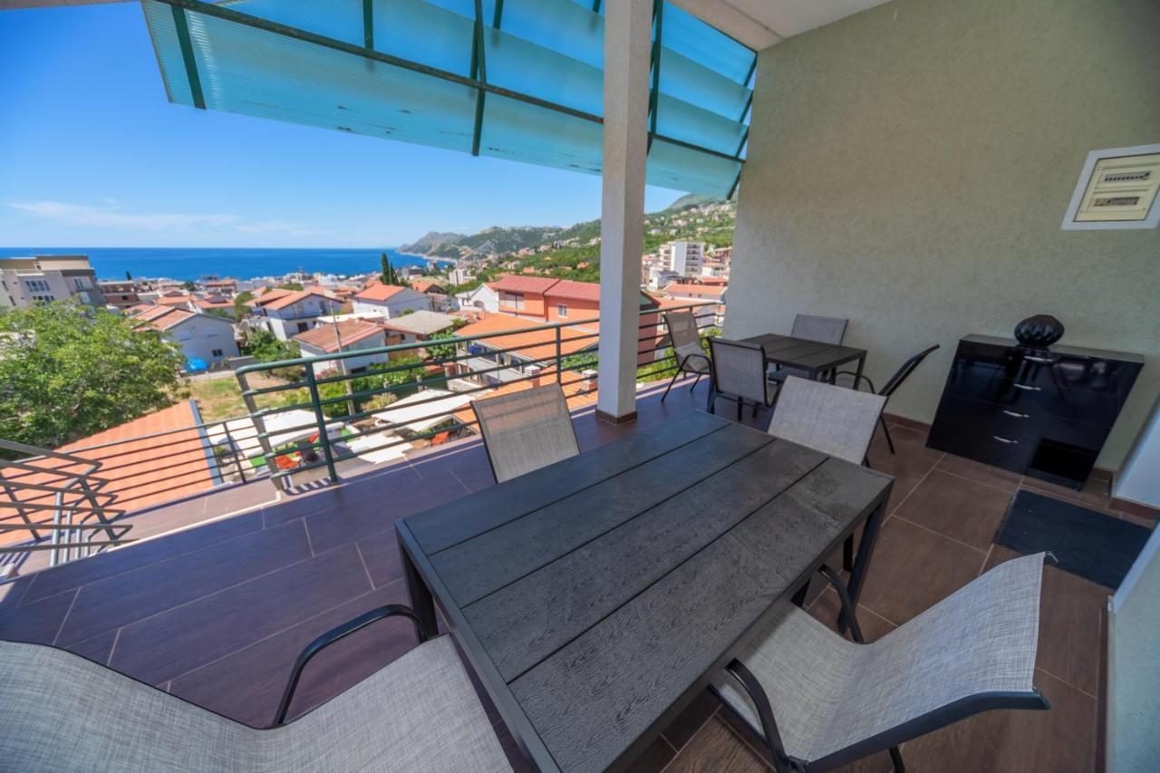 Apartman Sara Bar Bagian luar foto